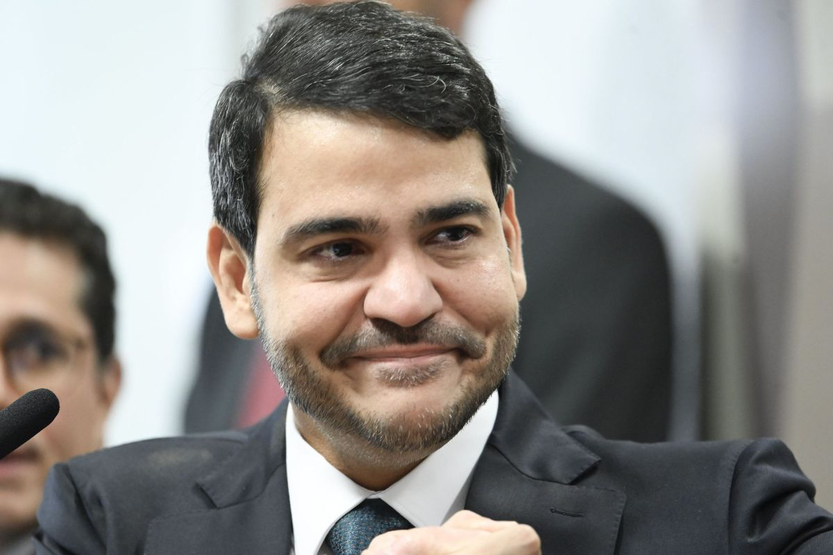 Estratégia e votação na CCJ pelo nome de Jorge Messias