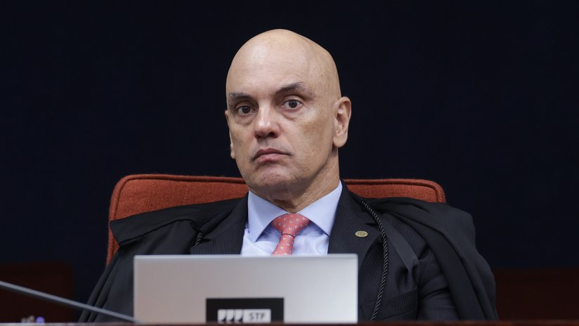 Moraes suspende aplicação da Lei da Dosimetria e solicita explicações ao Congresso